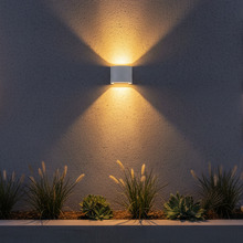Nico II Wall Light